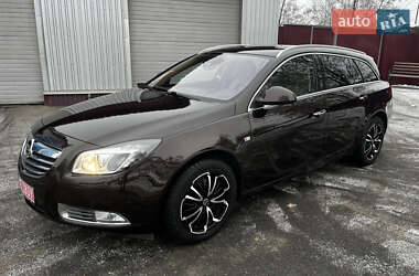 Универсал Opel Insignia 2010 в Чернигове