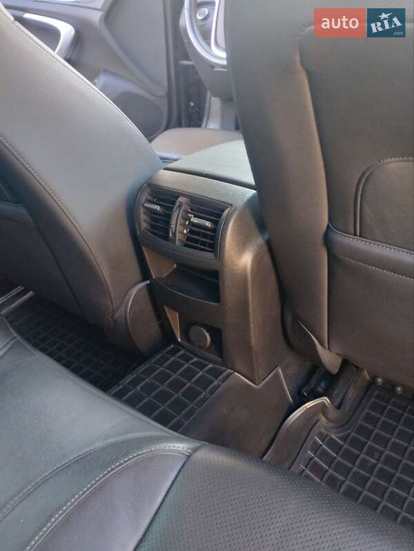 Універсал Opel Insignia 2012 в Золотоноші