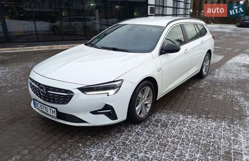 Универсал Opel Insignia 2021 в 