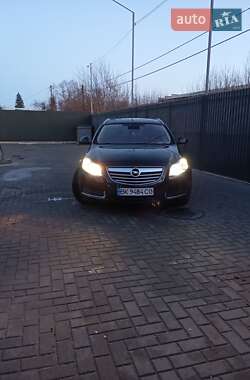 Універсал Opel Insignia 2010 в Сарнах