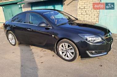 Седан Opel Insignia 2016 в Вараші