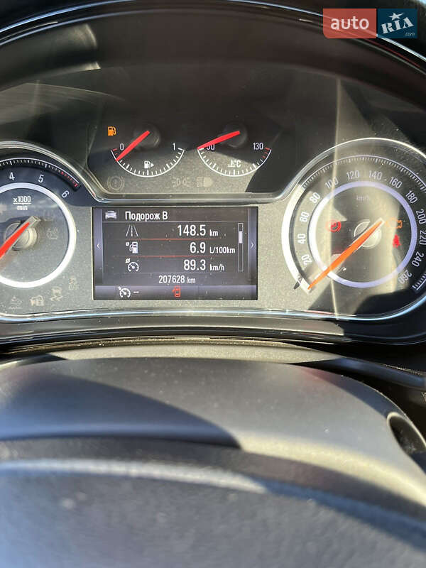 Універсал Opel Insignia 2015 в Києві