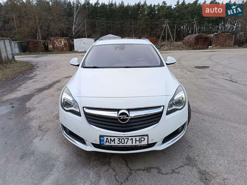 Универсал Opel Insignia 2015 в Коростышеве