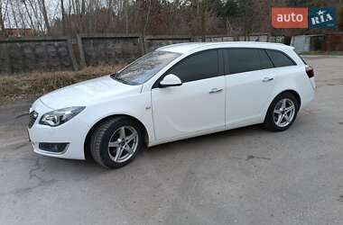 Универсал Opel Insignia 2015 в Коростышеве