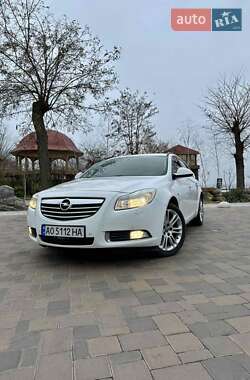 Універсал Opel Insignia 2012 в Миколаєві