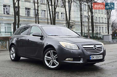 Універсал Opel Insignia 2009 в Києві