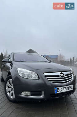 Універсал Opel Insignia 2009 в Самборі