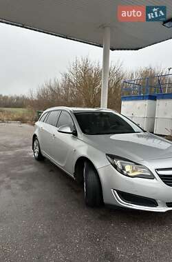 Универсал Opel Insignia 2015 в Глобине