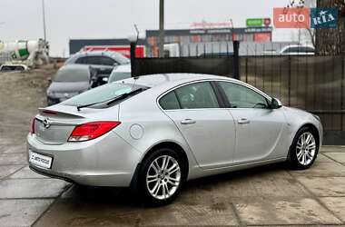 Лифтбек Opel Insignia 2011 в Киеве