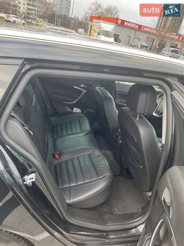 Універсал Opel Insignia 2014 в Києві