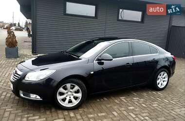 Ліфтбек Opel Insignia 2013 в Сарнах