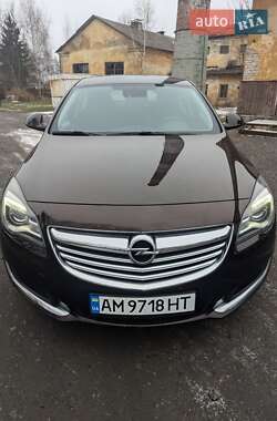 Седан Opel Insignia 2014 в Звягеле