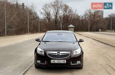 Седан Opel Insignia 2013 в Дніпрі