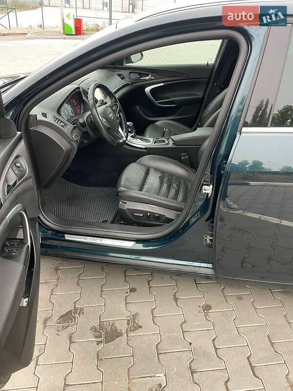 Універсал Opel Insignia 2016 в Хмельницькому