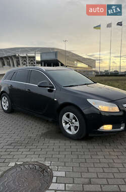 Універсал Opel Insignia 2010 в Львові