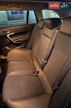 Універсал Opel Insignia 2011 в 
