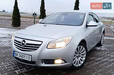 Лифтбек Opel Insignia 2012 в Ровно