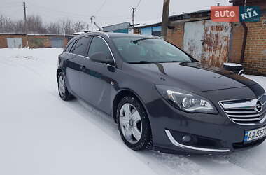 Универсал Opel Insignia 2014 в Киеве