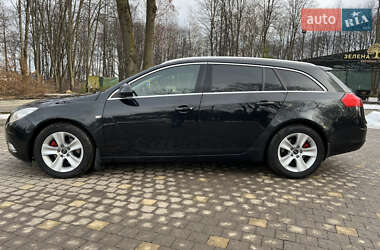 Універсал Opel Insignia 2010 в Долині