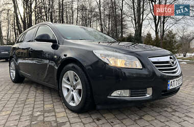 Універсал Opel Insignia 2010 в Долині