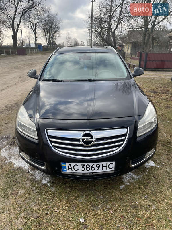 Универсал Opel Insignia 2010 в Камне-Каширском
