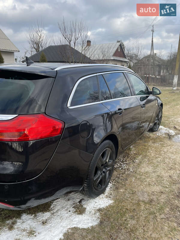 Универсал Opel Insignia 2010 в Камне-Каширском