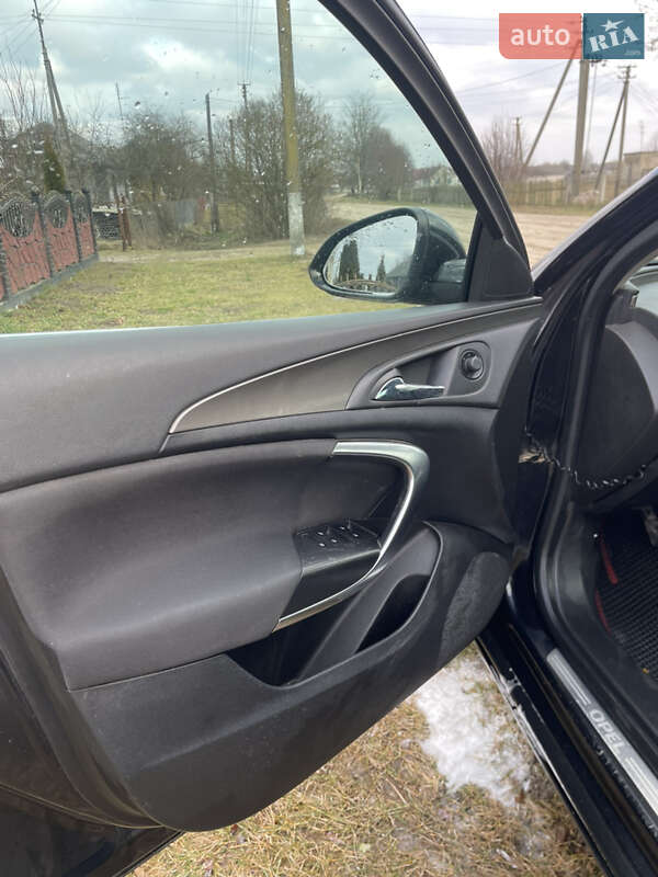 Универсал Opel Insignia 2010 в Камне-Каширском