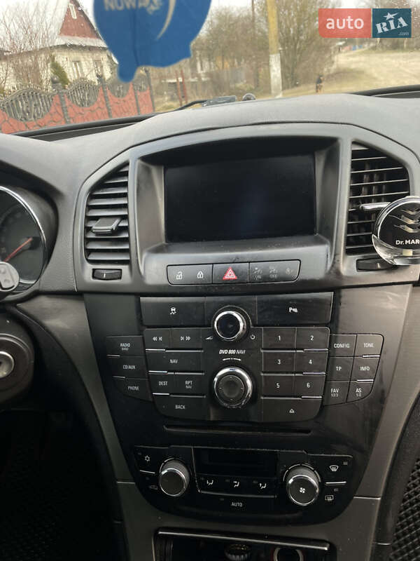 Универсал Opel Insignia 2010 в Камне-Каширском