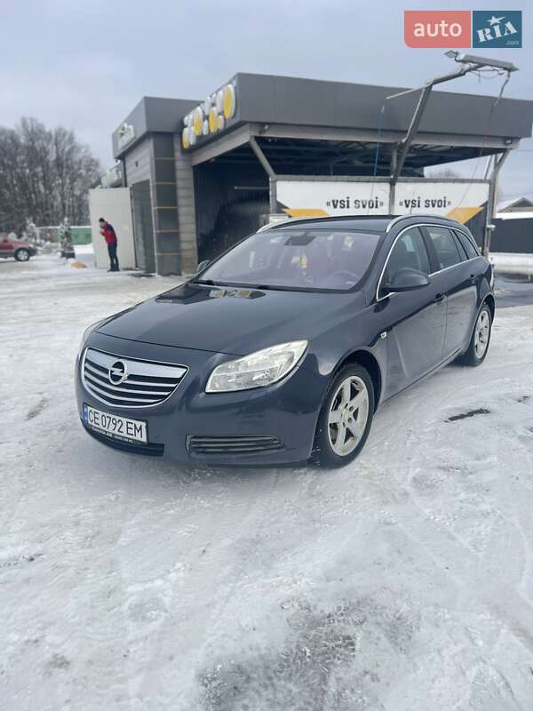 Универсал Opel Insignia 2010 в Вижнице