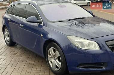 Универсал Opel Insignia 2010 в Киеве