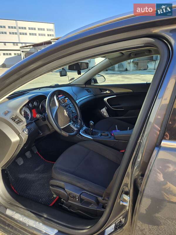 Универсал Opel Insignia 2009 в Львове