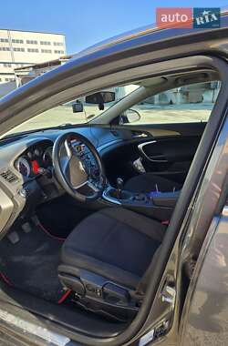 Універсал Opel Insignia 2009 в 