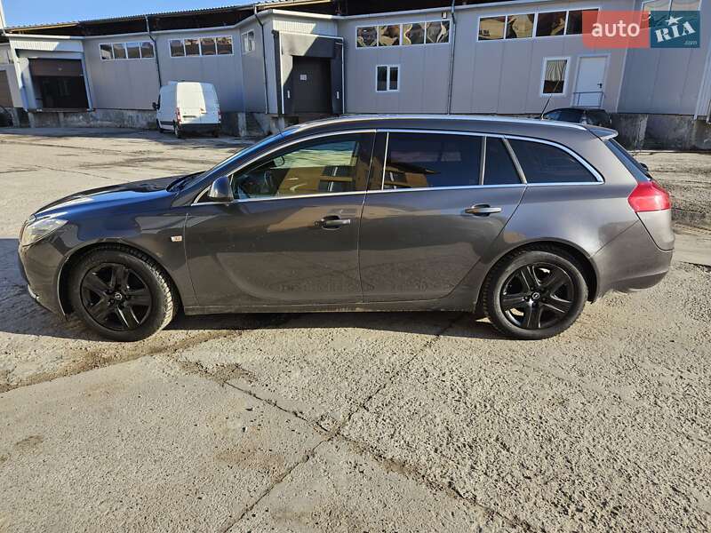 Универсал Opel Insignia 2009 в Львове