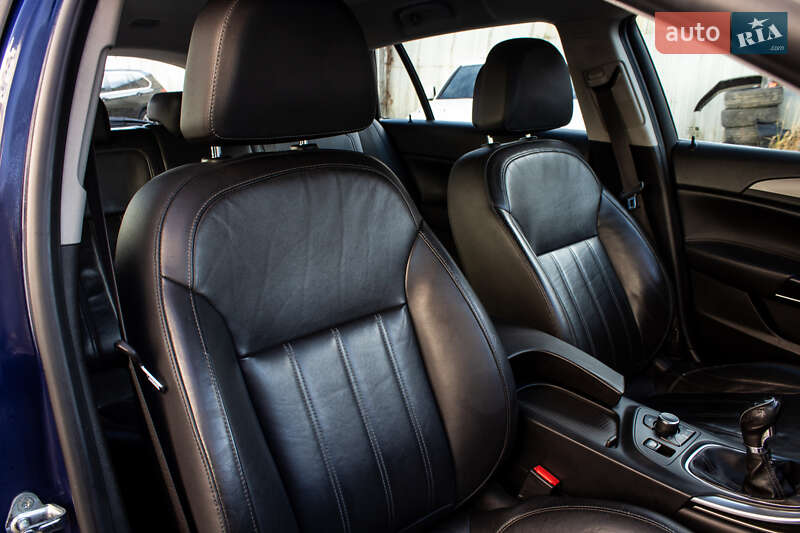 Универсал Opel Insignia 2011 в Львове