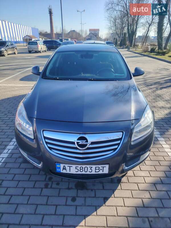 Opel Insignia 2012
