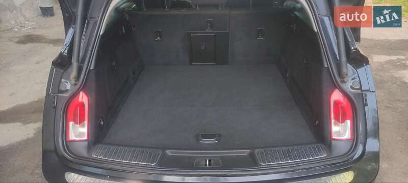 Универсал Opel Insignia 2011 в Тростянце