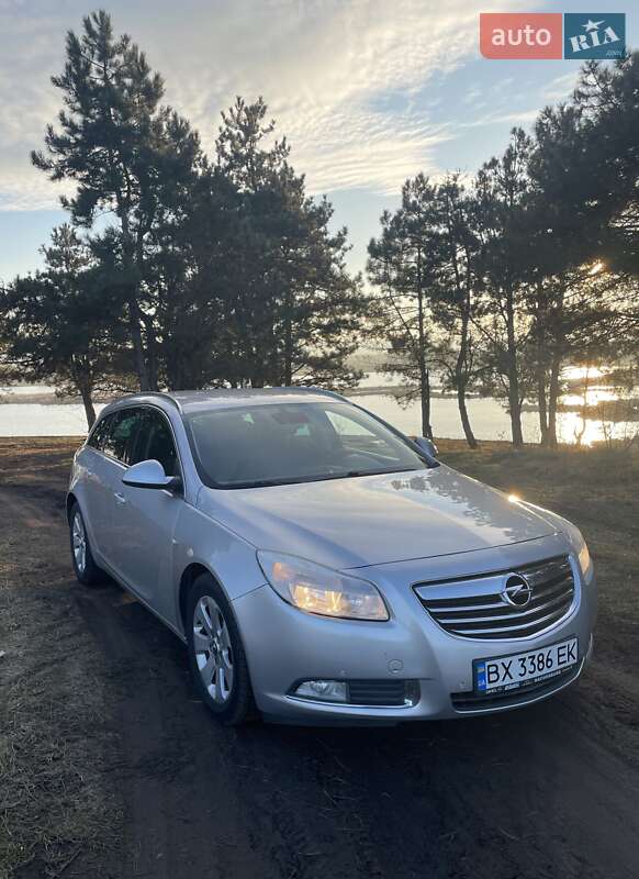 Универсал Opel Insignia 2011 в Красилове