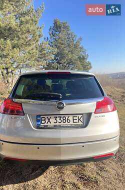 Универсал Opel Insignia 2011 в Красилове