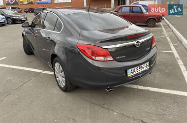 Седан Opel Insignia 2012 в Киеве