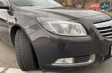 Седан Opel Insignia 2012 в Киеве