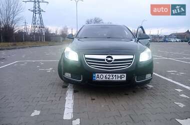 Седан Opel Insignia 2011 в 