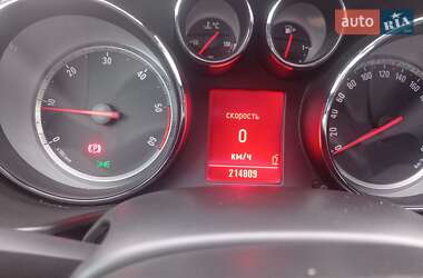 Седан Opel Insignia 2011 в 