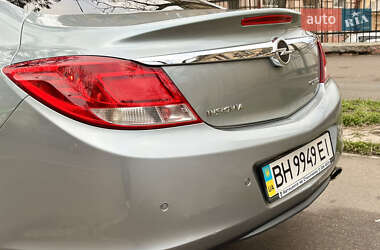 Седан Opel Insignia 2010 в Одесі