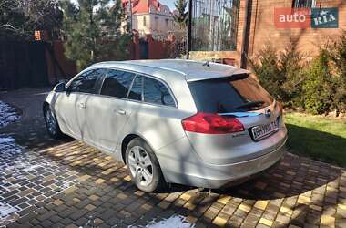 Універсал Opel Insignia 2010 в 