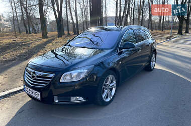 Универсал Opel Insignia 2010 в Черновцах