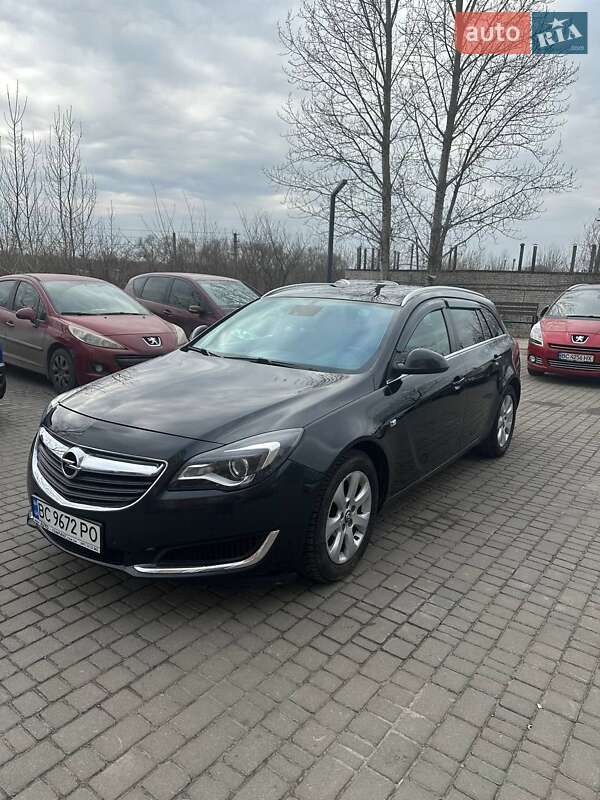Opel Insignia 2015