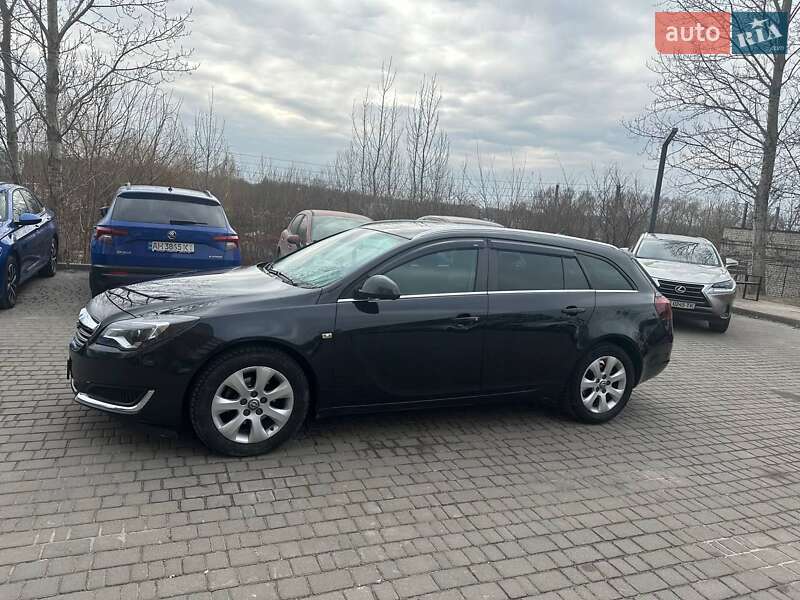Универсал Opel Insignia 2015 в Львове