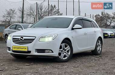 Універсал Opel Insignia 2011 в Ужгороді