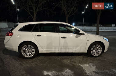 Универсал Opel Insignia 2012 в Киеве