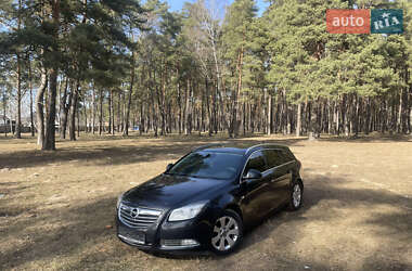 Універсал Opel Insignia 2014 в Чернігові